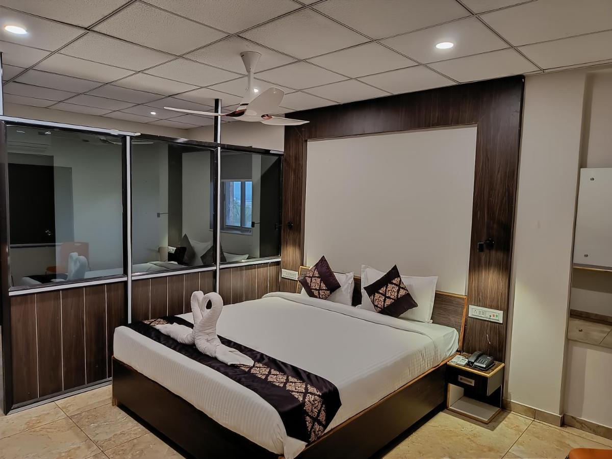 Hotel Dev Inn Somnath Somnāth Dış mekan fotoğraf