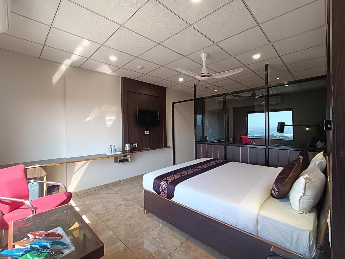 Hotel Dev Inn Somnath Somnāth Dış mekan fotoğraf