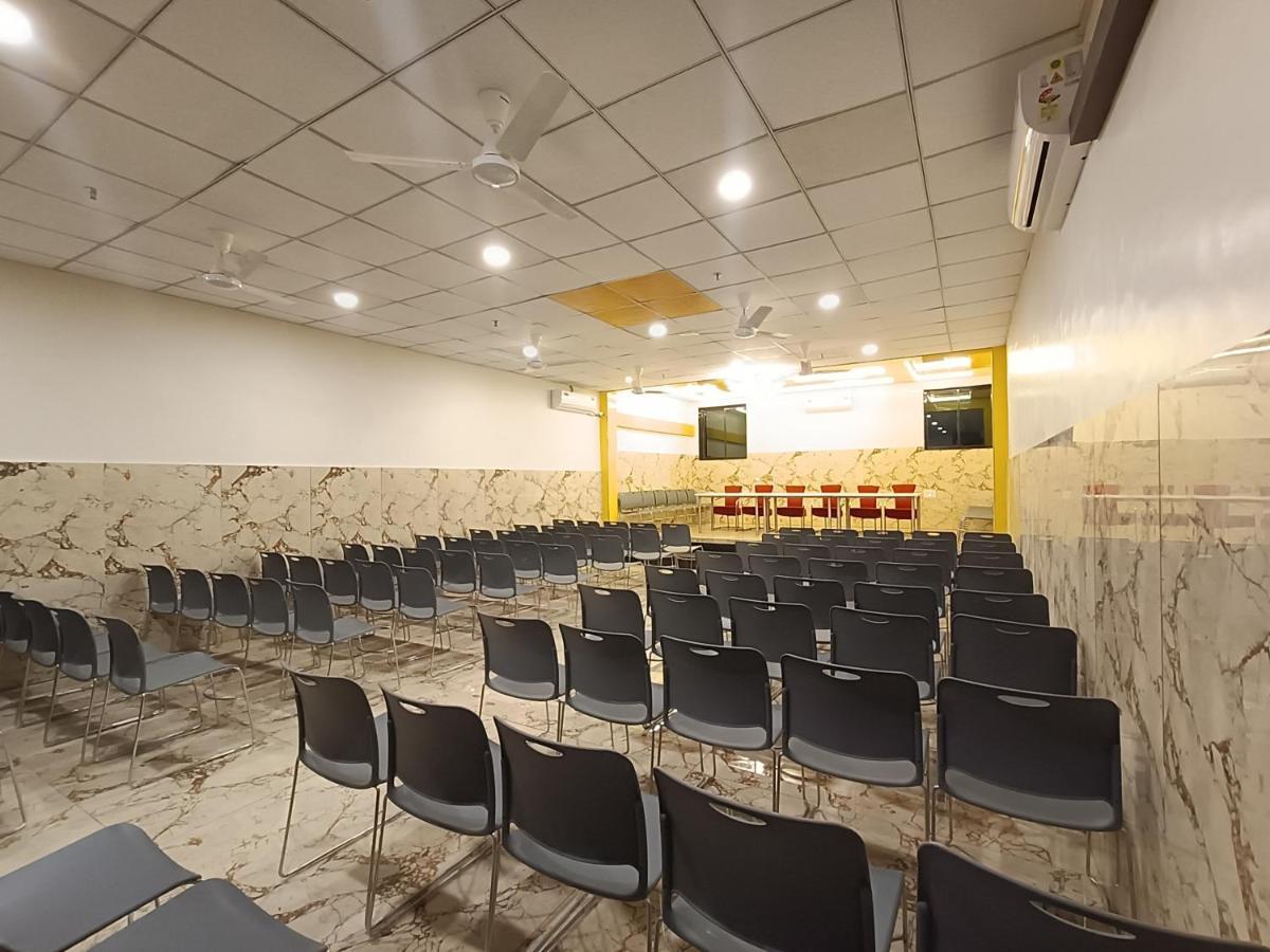 Hotel Dev Inn Somnath Somnāth Dış mekan fotoğraf